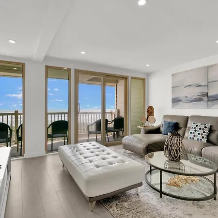 Spectacular Ocean-View Condo In Beachfront Resort, Heated Pool